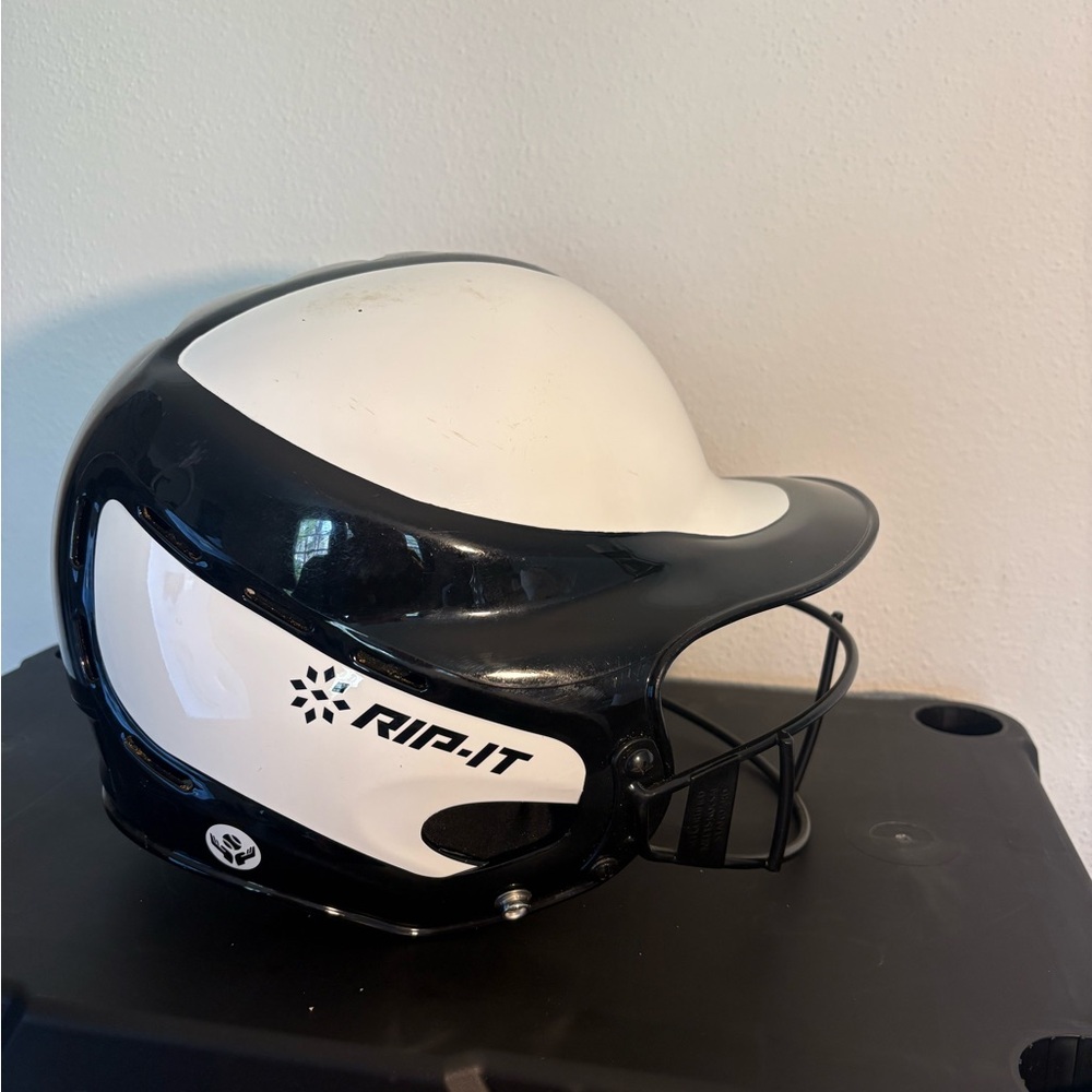 RIP-IT Youth Sports Helmet in Black and White